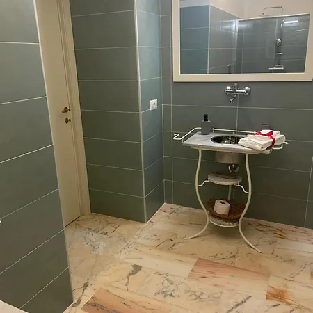Casa Sinfonia, Spaziosa, Climatizzata, Vista Panoramica 奥齐耶里